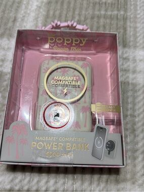 MagSafe-Compatible Power Bank in Pink